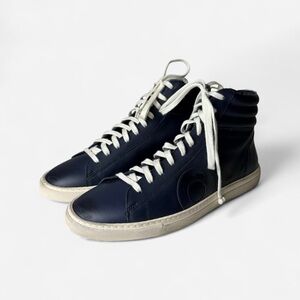 Oliver Cabell Light Gray Shoe Box